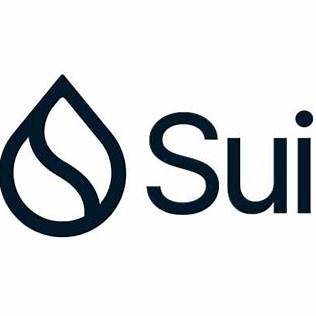 Um logotipo com uma gota estilizada com uma linha curva no interior, semelhante a uma chama ou folha, seguida pela palavra "Sui" em letras escuras e em negrito, incorporando a essência da Next Gen Crypto.
